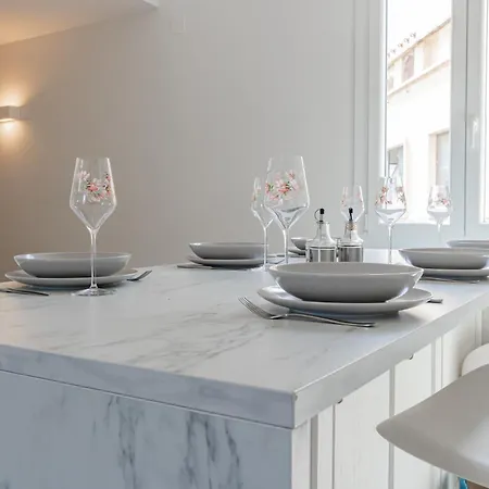 H11 Casa Bellali - Centro Sanremo