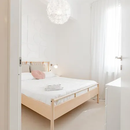 H11 Casa Bellali - Centro Sanremo